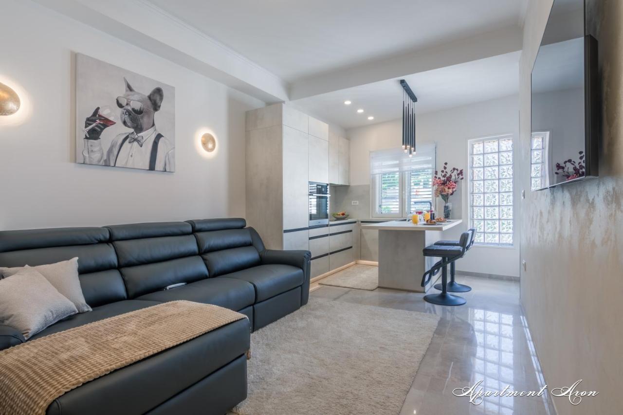 Penthouse Leonarda With Private Parking Apartment Pula Cameră foto